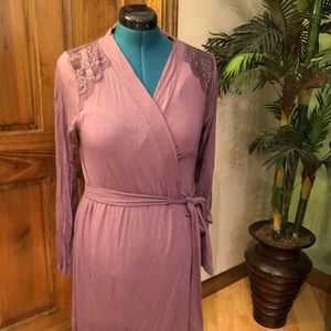 Maternity nursing gown & robe in plum